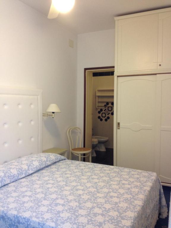 Hotel Tirreno Forte dei Marmi Room photo
